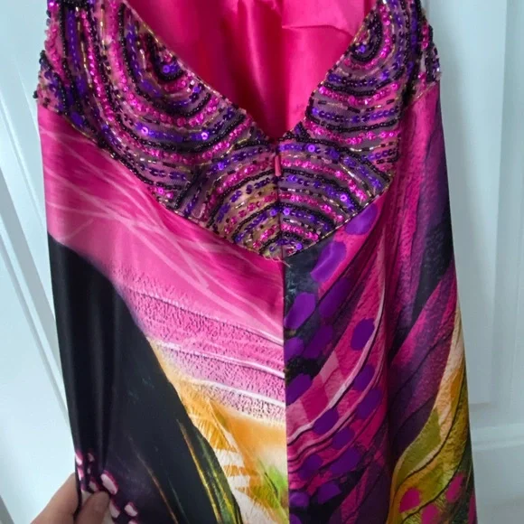 Prom Dress - Picture 4 of 5